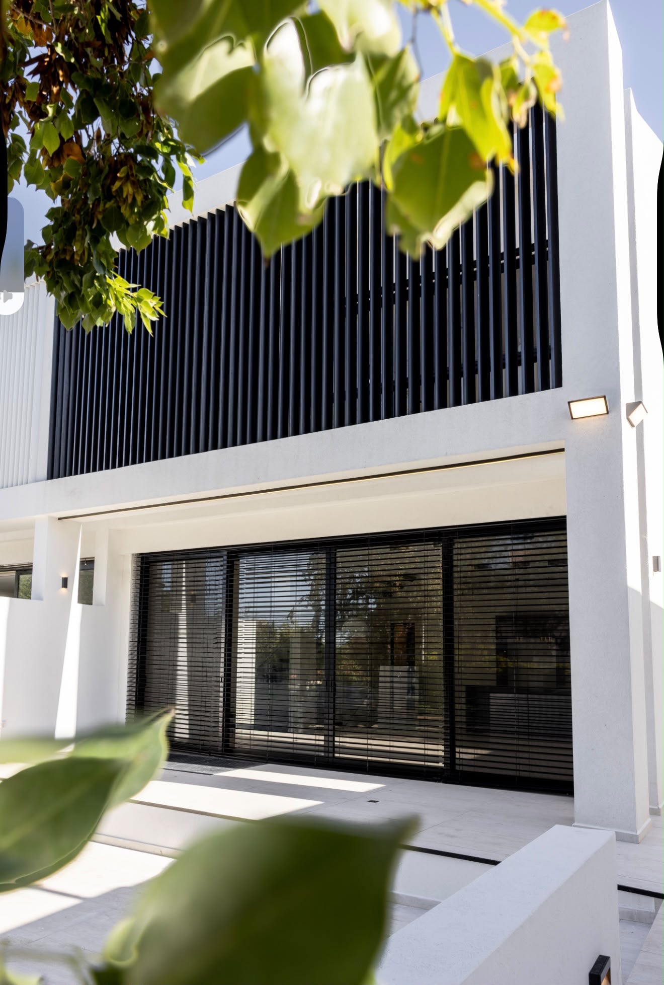 Villa for rent in Ra'anana — Architecturally Designed Modern Home
